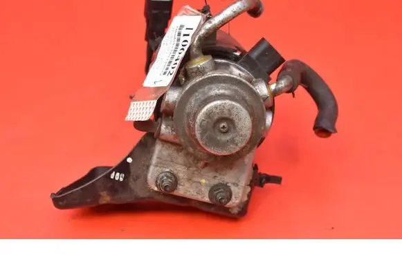 Hyundai H-1, Starex, Satellite Fuel filter housing