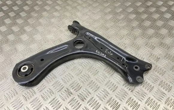 Volkswagen Polo V 6R Front lower control arm/wishbone 6R0407152