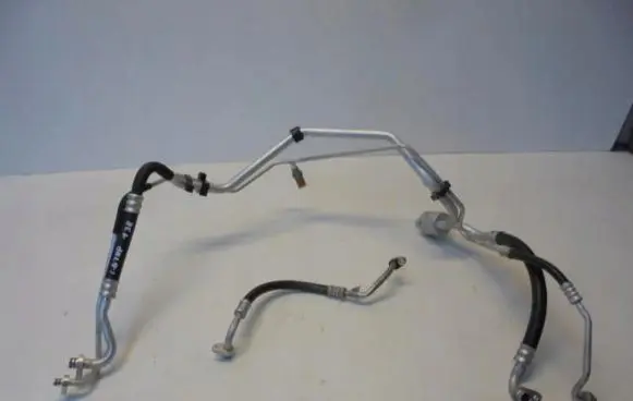 Citroen DS4 Air conditioning (A/C) pipe/hose 9670651880