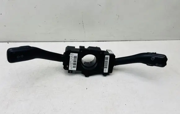 Volkswagen Golf IV Wiper turn signal indicator stalk/switch 4B0953503H 8L0953513G