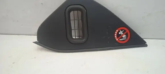 Maserati Ghibli Dashboard side end trim 670010827