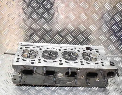 Audi Q2 - Engine head 04L103313E