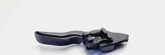 Opel Meriva A Engine bonnet (hood) release handle 13128233