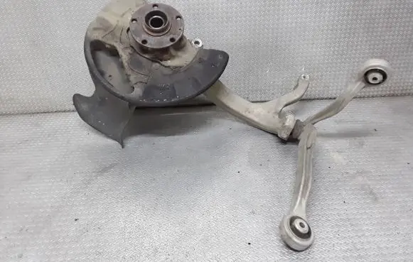 Volkswagen Phaeton Front wheel hub spindle knuckle 4E0258M