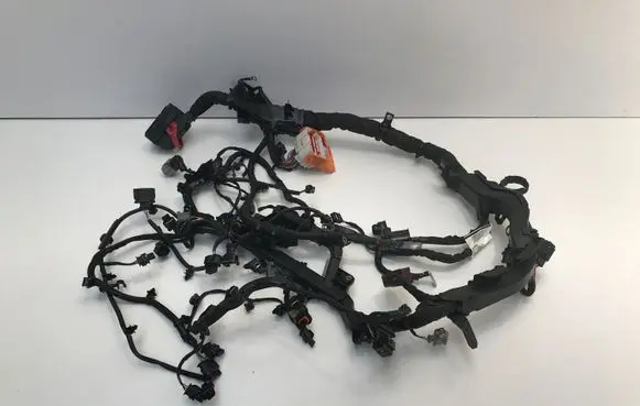 Volvo XC40 Engine installation wiring loom 32301450 34042240 34042240621B