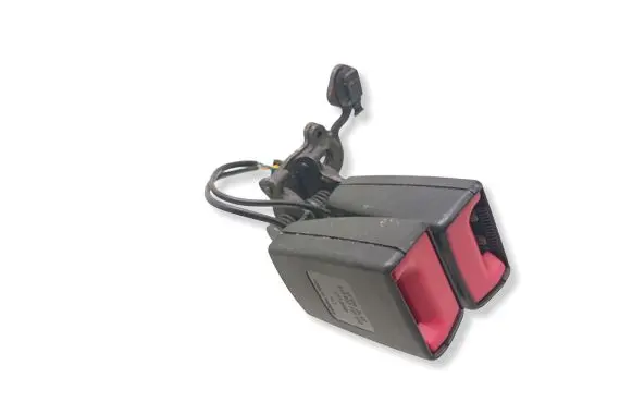 Audi A3 S3 8V Rear seatbelt buckle 8V0857739