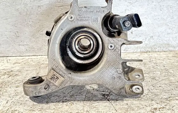 Porsche Panamera (971) Rear wheel hub 971505436F