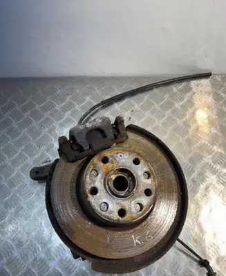 Skoda Octavia Mk2 (1Z) Rear wheel hub 1K0505435A