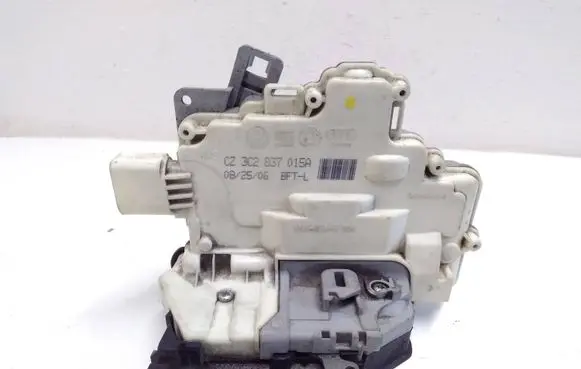Audi Q7 4L Front door lock 3C2837015A