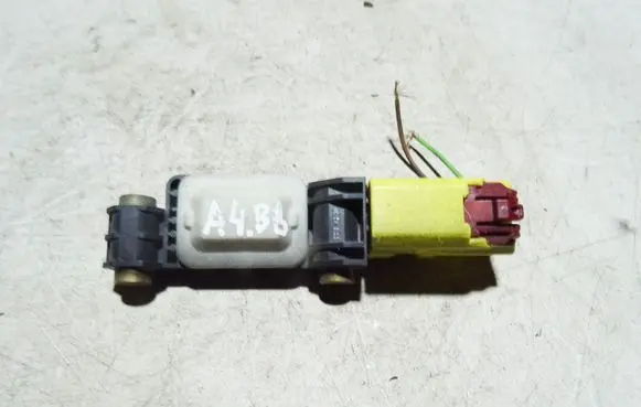 Audi A4 S4 B6 8E 8H Airbag deployment crash/impact sensor 8E0959643B