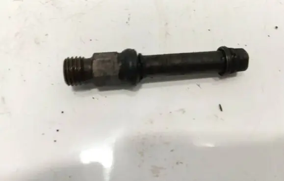 Audi 100 200 5000 C3 Fuel injector 049133551a 0437502026