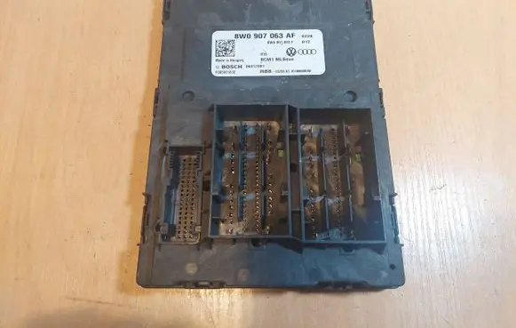 Audi A4 S4 B9 8W Comfort/convenience module 8W0907063AF 8W0907063F F005V01832