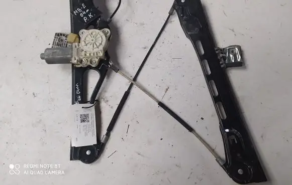 Mercedes-Benz E W211 Front door window regulator with motor A2118202942 993626101 A2117200146