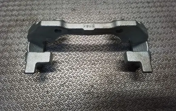 Mercedes-Benz Sprinter W901 W902 W903 W904 Brake caliper pad carrier rear 11817004071 A0004211506