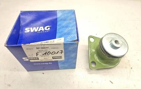 Audi 100 S4 C4 Engine mount bracket 30130077 4A0399420E