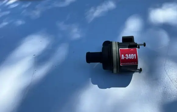 Audi A1 Electric auxiliary coolant/water pump 6R0965561A