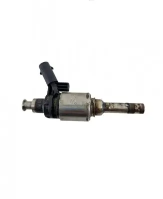 Volkswagen Scirocco Fuel injector 06H906036G