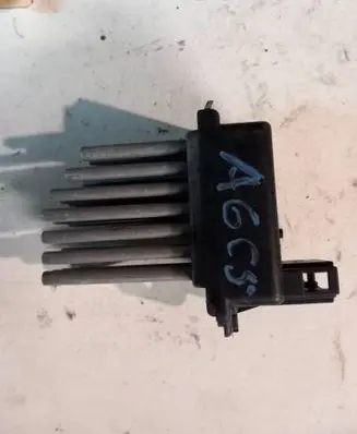 Audi A6 S6 C5 4B Heater blower fan relay 4B0820521 5DS00646702 MF246810149