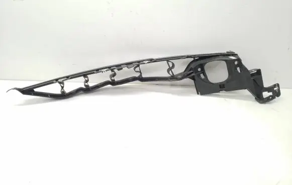 Fender mounting bracket