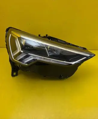 Audi Q3 F3 Headlight/headlamp 83A941034