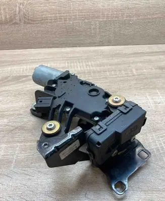 BMW 3 E90 E91 Rear window wiper motor 1397220497 7171564 8218849