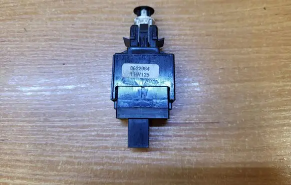 Volvo XC90 Brake pedal sensor switch 8622064 11W125