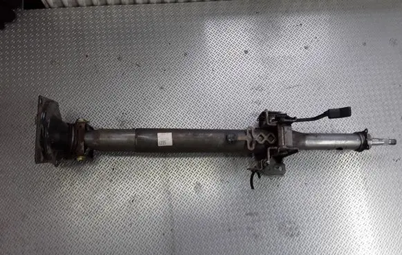 Nissan Terrano Steering wheel axle