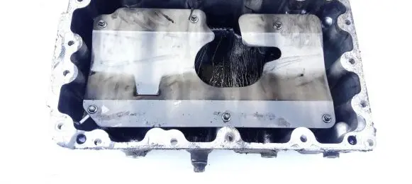 Oil sump