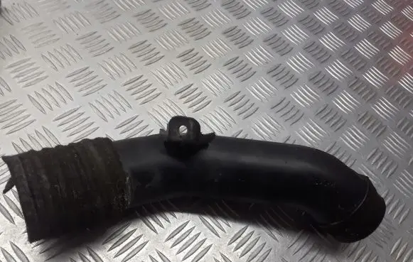 Toyota Corolla E140 E150 Air intake hose/pipe 17752-37030