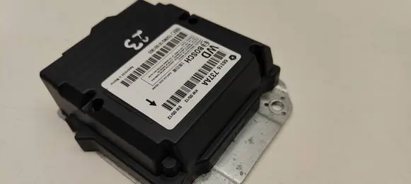 Dodge Durango III Airbag control unit/module 68316737AA 0285013682 HW0512