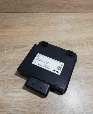 Audi Q5 SQ5 Voltage converter/converter module 8K0959663B