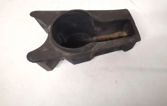 Ford Focus Cup holder 