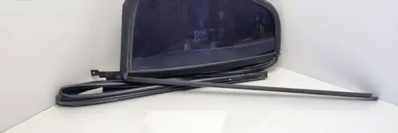 Volkswagen Polo III 6N 6N2 6NF Rear vent window glass 43R000015