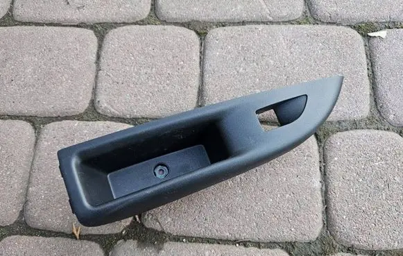 Opel Mokka B Trunk/boot side trim panel 9835154080