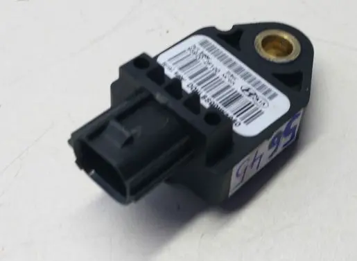 Hyundai Getz Airbag deployment crash/impact sensor 959202F100