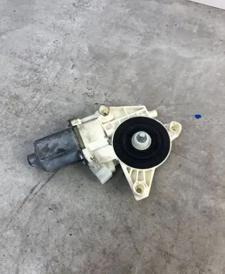 Mercedes-Benz V Class W447 Front door window regulator motor A4479063500