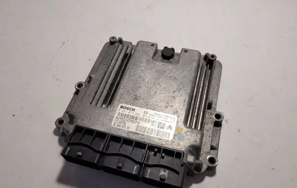 Peugeot 4007 Engine control unit/module 9664487580 9663757980 0281013666