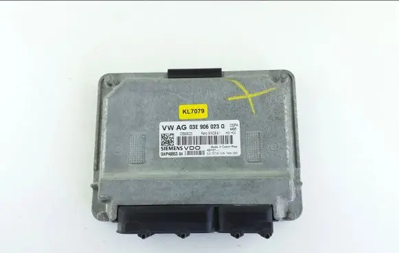 Skoda Fabia Mk2 (5J) Engine control unit/module 03E906023Q KL7079
