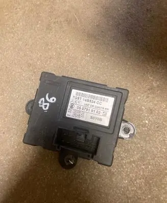 Volvo XC60 Door control unit/module 7G9T14B534CC 0507919102