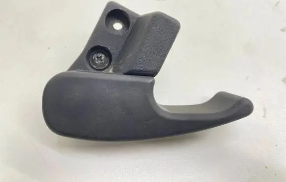 Audi A3 S3 8L Engine bonnet (hood) release handle 1H1823533
