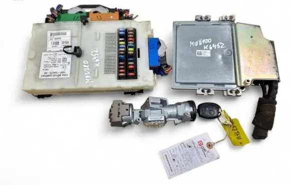 Ford Mondeo MK IV Engine ECU kit and lock set 5WS40591D-T 7G91-12A650-PD