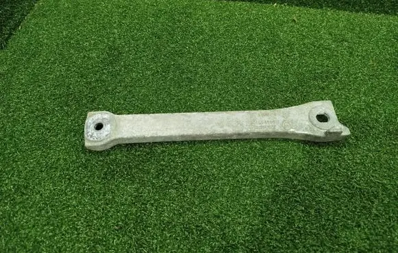 Renault Trafic III (X82) Gearbox mounting bracket 244624540R 93450124
