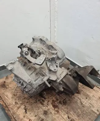 Opel Astra J Manual 6 speed gearbox 983085 55194293