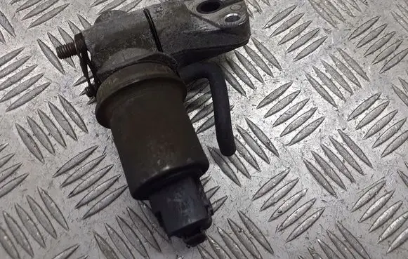 Skoda Fabia Mk1 (6Y) EGR valve 03D131503B