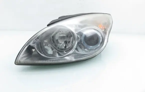 Hyundai i30 Headlight/headlamp 921012LXXX