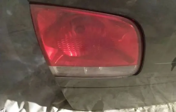 Volkswagen Touareg I Tailgate rear/tail lights
