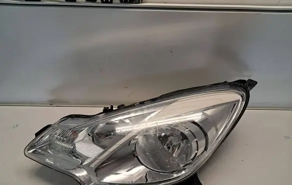 Citroen C3 Headlight/headlamp 9673814980