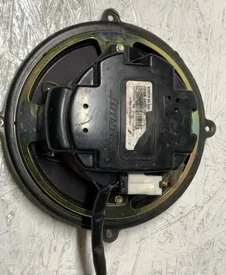 Mazda 3 II Subwoofer speaker 66960