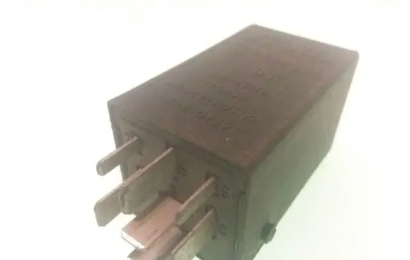 Volkswagen Sharan Other relay 357906381A 109
