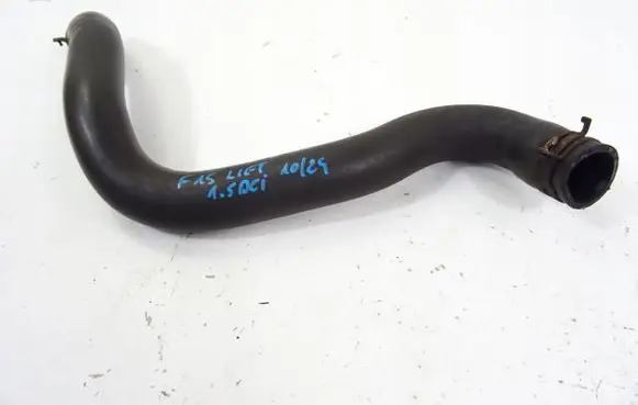 Nissan Juke I F15 Engine coolant pipe/hose